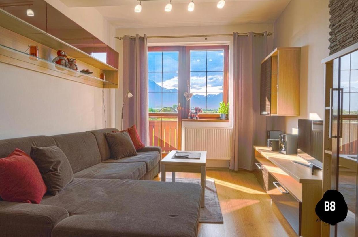 Apartman Velka Lomnica B8 Apartment Ngoại thất bức ảnh