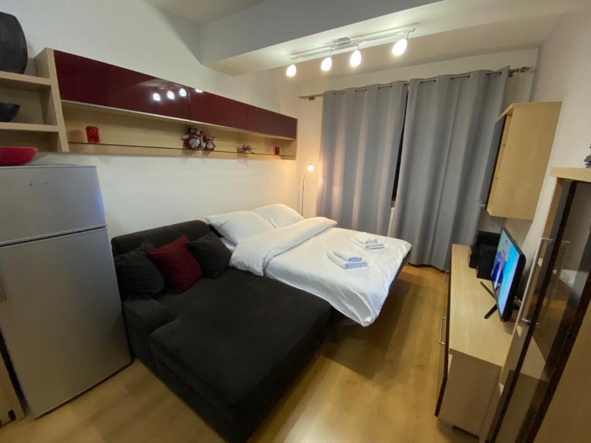 Apartman Velka Lomnica B8 Apartment Ngoại thất bức ảnh