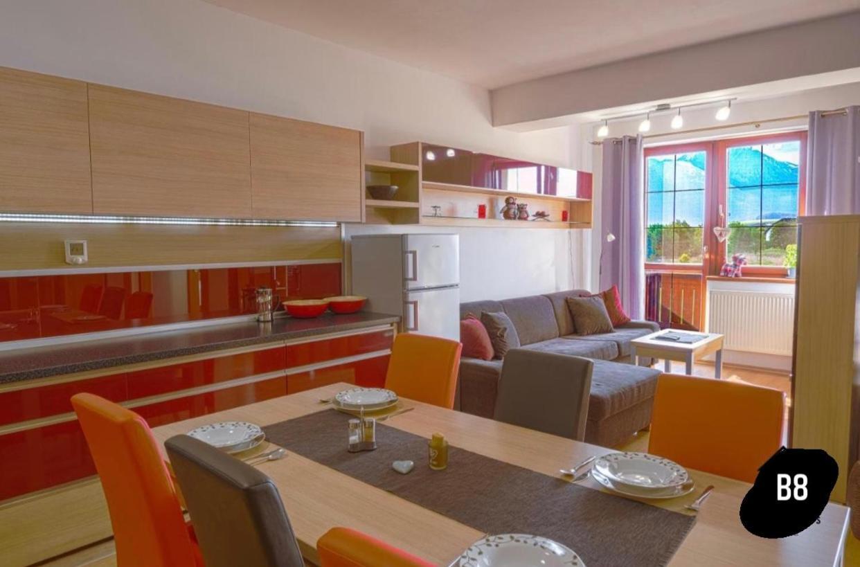 Apartman Velka Lomnica B8 Apartment Ngoại thất bức ảnh